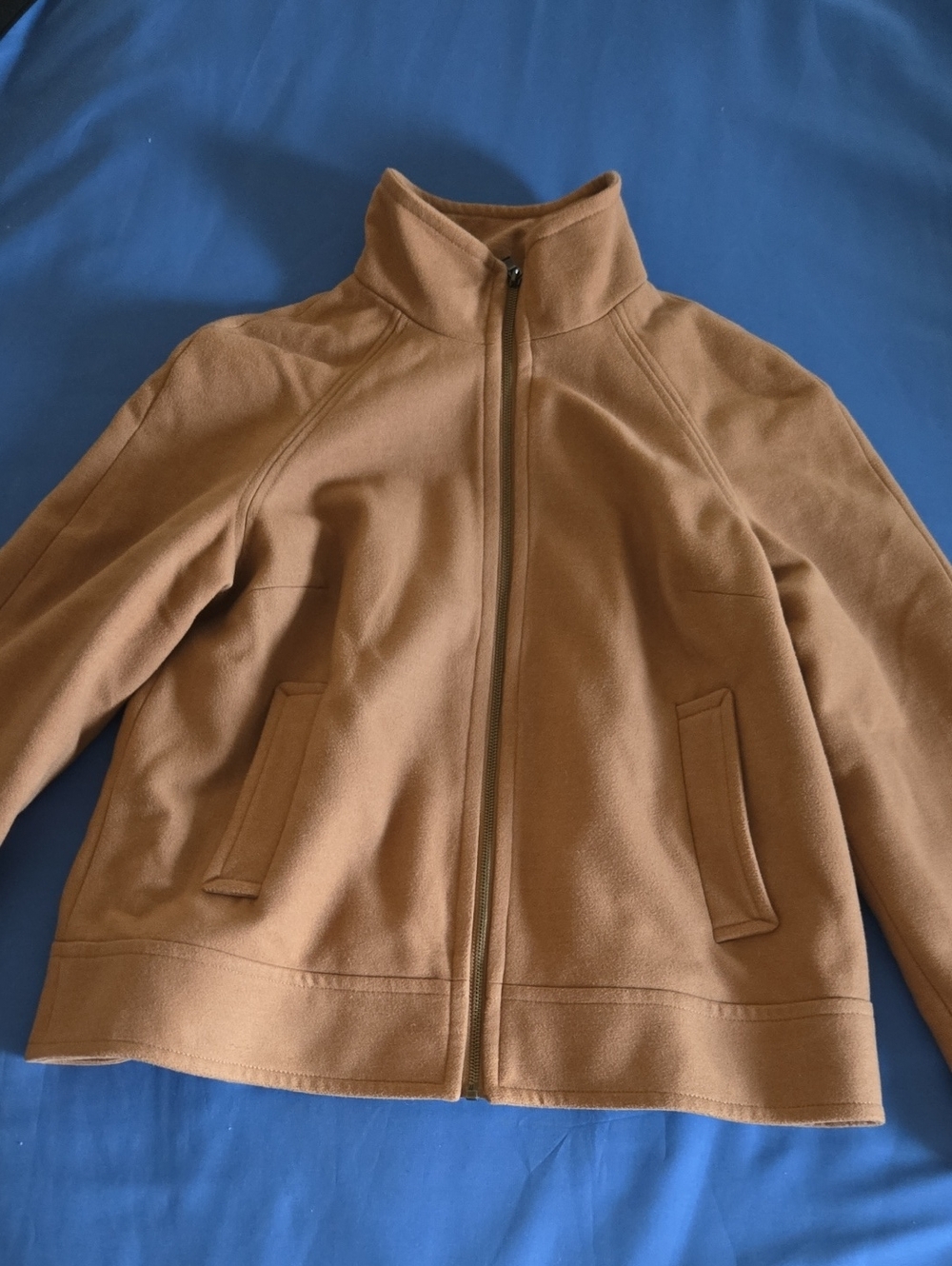 Banana Republic black label on brown lining